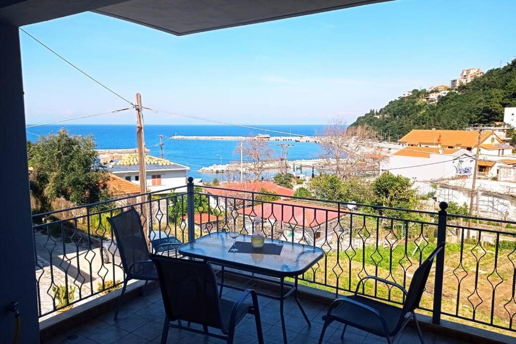 Melina Apartment Poros  Exterior photo
